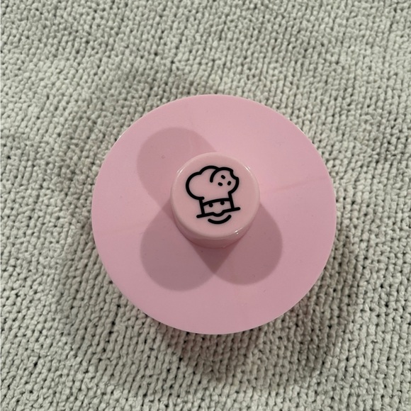 Crumbl cookie cutter merch - Picture 2 of 5